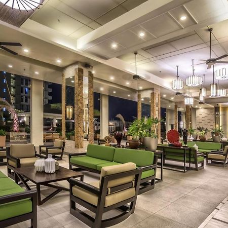 Resort Living Condominium Unit In Metro Manila Exterior foto